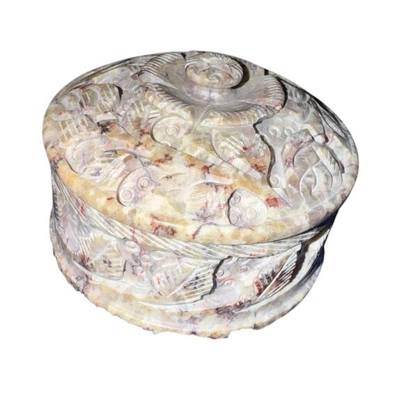 Trinket Box / Carved Semi-Precious Stone / EUC - Picture 1 of 8